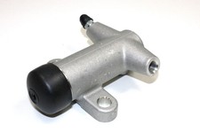 FX4D TAXI CLUTCH SLAVE CYLINDER