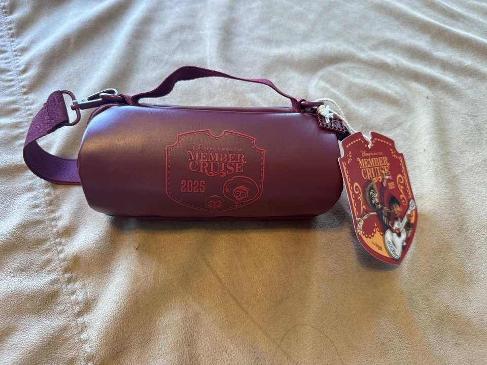 Altavoz Bluetooth Coco Disney Vacation Club DVC Member Cruise 2025 Foto 3 de 4