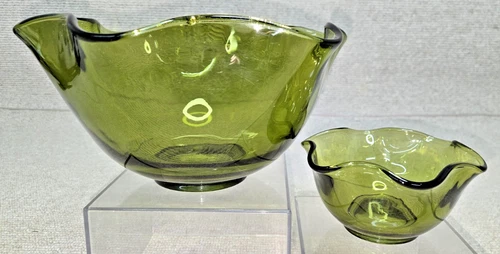 Vintage Indiana Glass Green Ruffled Edge Bowls Chip and Dip
