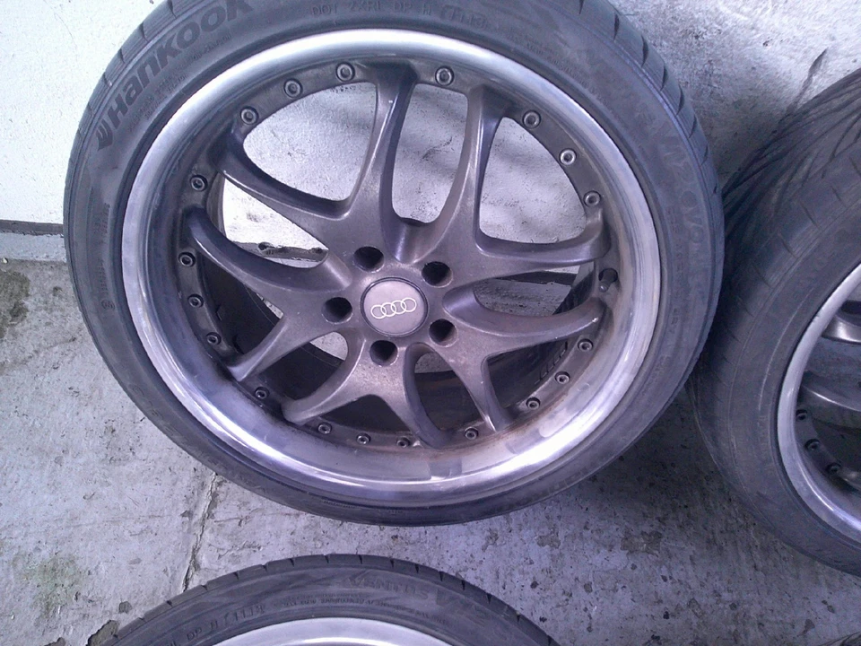 Audi A4 B7 RH Alufelgen Radsatz Sommerreifen 18 Zoll 8Jx18 ET35 225/40 18 92Y - Bild 3 von 4