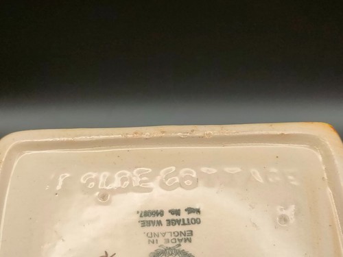 Vintage Price Bros Cottage Ware Teekanne - geprägtes "Reetdach" - Reg No 84508 - Bild 9 von 10