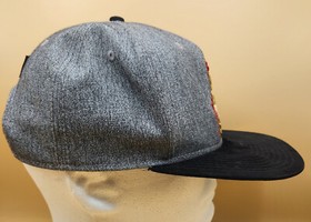 Super Mario Bros Nintendo NES GRAY PIXEL MARIO Flat Bill SnapBack Ball Cap Hat