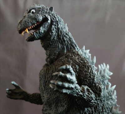 X-PLUS Toho 30cm Godzilla 1954 Godzilla Store Limited Reprint Suit