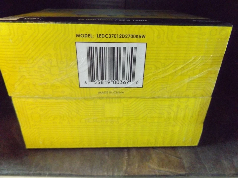 purePower Lighting 5 W  LED 40 W Replacement- E12 Base B10 Bulb - 6 Piece - Image 2 of 4