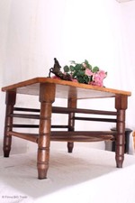 SELTEN! Kolonialer Tisch Wohnzimmertisch Jugendstil Wildlederbezug/zum Aufarbeit