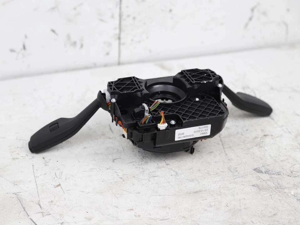 09-17 BMW 528I 535I 550I 650I 750I 760I M5 M6 F01 F10 Combinación Interruptor Giro Foto 3 de 4