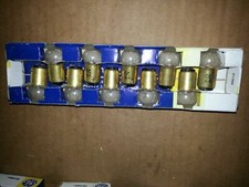 General Electric GE 64 Miniature Lamp Bulb 7V 4W Bayonet Base Pack of 10 Light