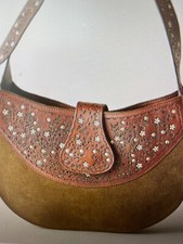 Sundance Serenity Suede Boho Hippie Painted Daisy Saddle Bag! Brand New!