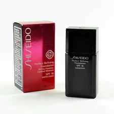 Shiseido Perfect Refining Foundation SPF16 B00 / B 00 Very Light Beige - 30mL