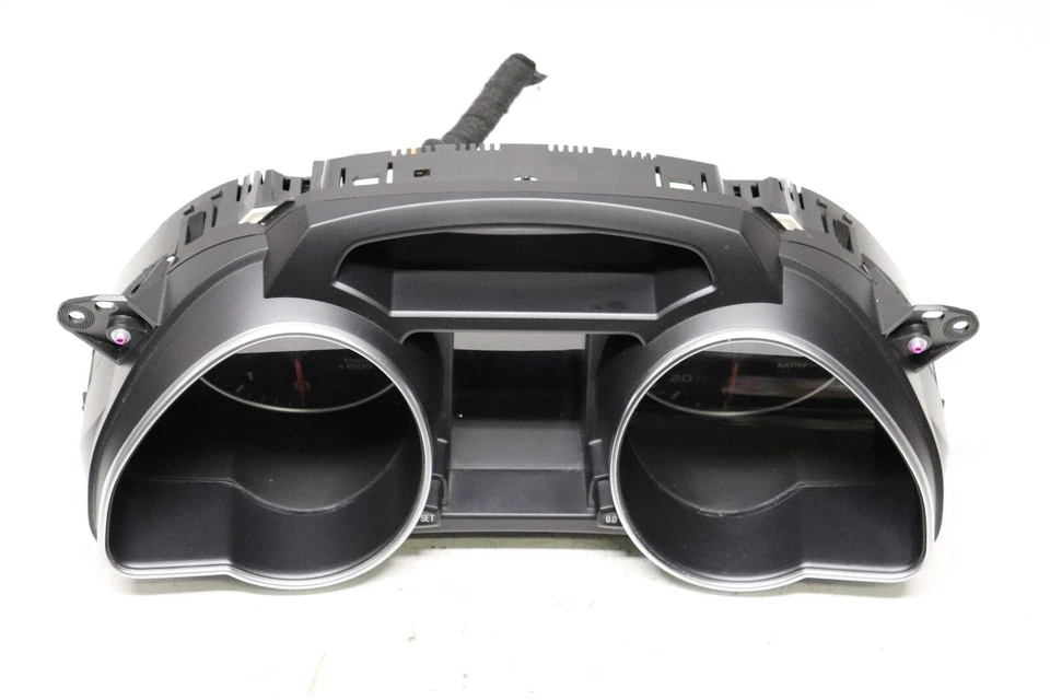 P2011226 2008 2009 Audi A5 cuadro instrumental velocímetro 91073 millas 8T0920950E Foto 2 de 4