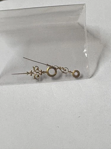 ELGIN 18 SIZE  POCKETWATCH  #1324 GILT LOUIE X1V HANDS    NOS  -----D-284