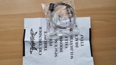 Dragonforce Alicia Vigil benutzte Bass-Saiten Warp Speed Warriors Tour 2025