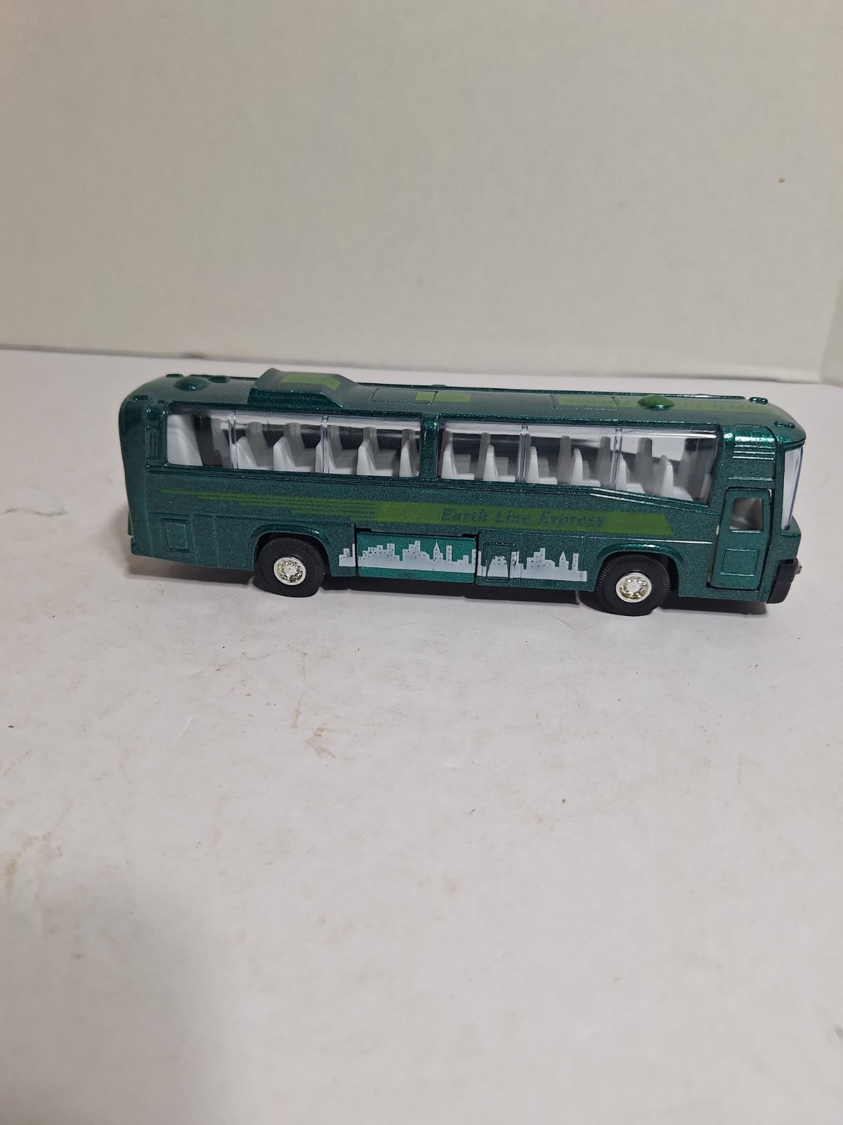 Picture 4 of 11