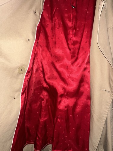Gabardina Banana Republic para mujer color tostado con volantes talla mediana M impermeable - Imagen 4 de 10
