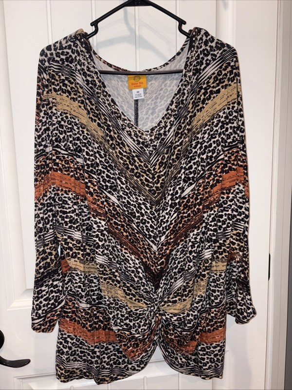 Ruby Rd. Woman’s Animal Print 3Xl  3/4 Blouse With Twist Front, V-neckline