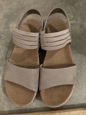 Skechers Women's Brie-Lo'profile-Stretch Mesh Vamp Sling Back, Taupe, Size 