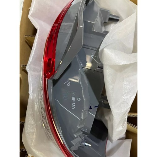Rear Tail Stop Light Lamp Lens for TOYOTA VIOS SEDAN Year 2010-2012 - Imagen 4 de 10