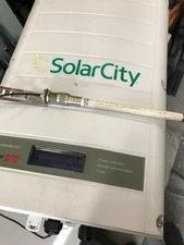 Solaredge SE7600A-US Solar Inverter ( UNTESTED) parts or working?????