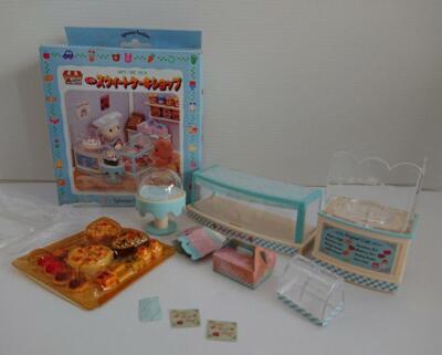 Sylvanian Families Mi-04 Sweet Cake Shop Calico Critters Epoch