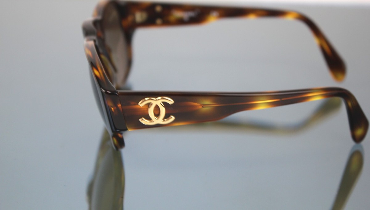 Chanel CC Logos Brown Tortoiseshell Sunglasses Eyewear Women's