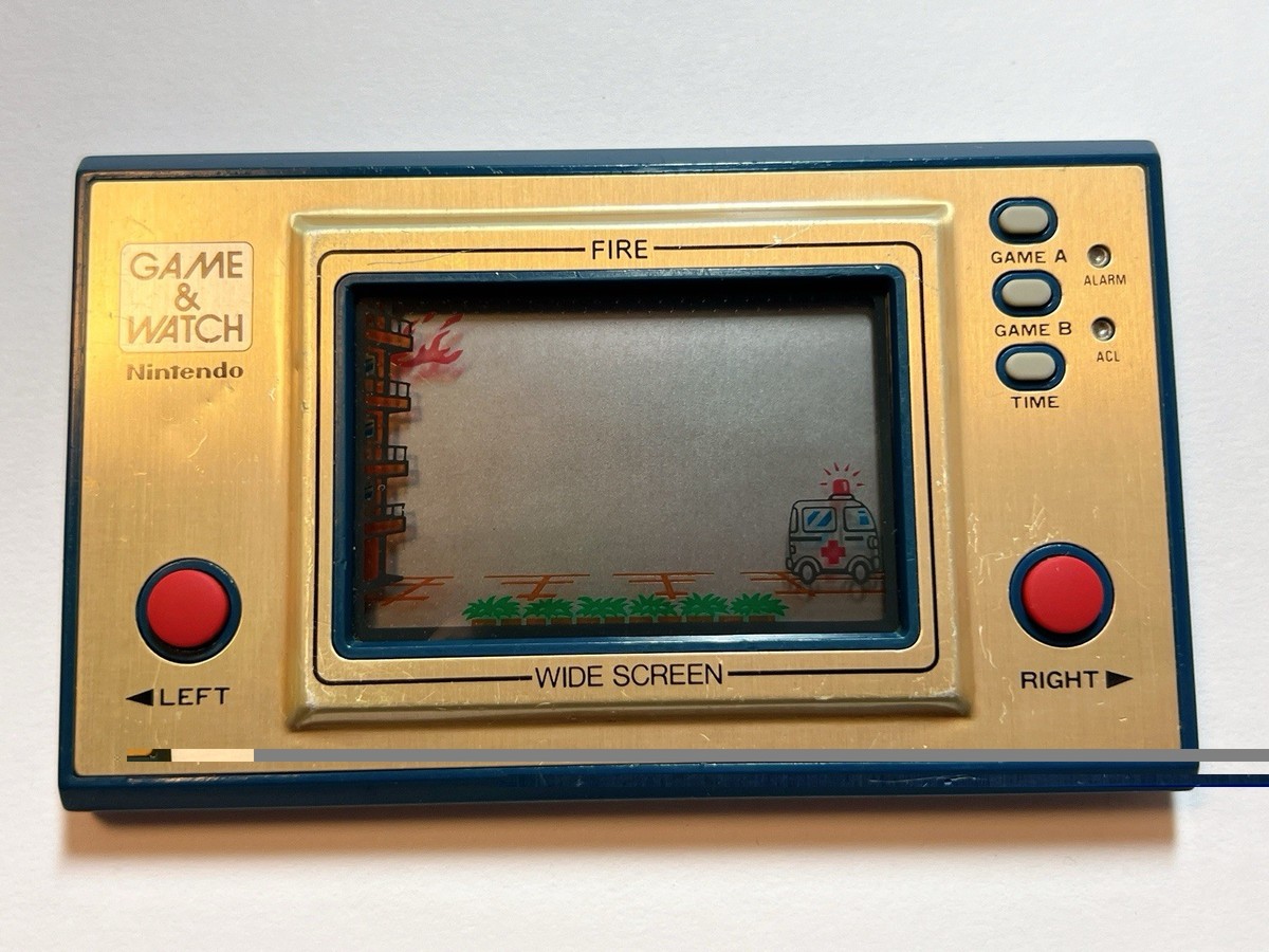 NINTENDO GAME AND & and WATCH Fire Wide Screen 1981 Direct From