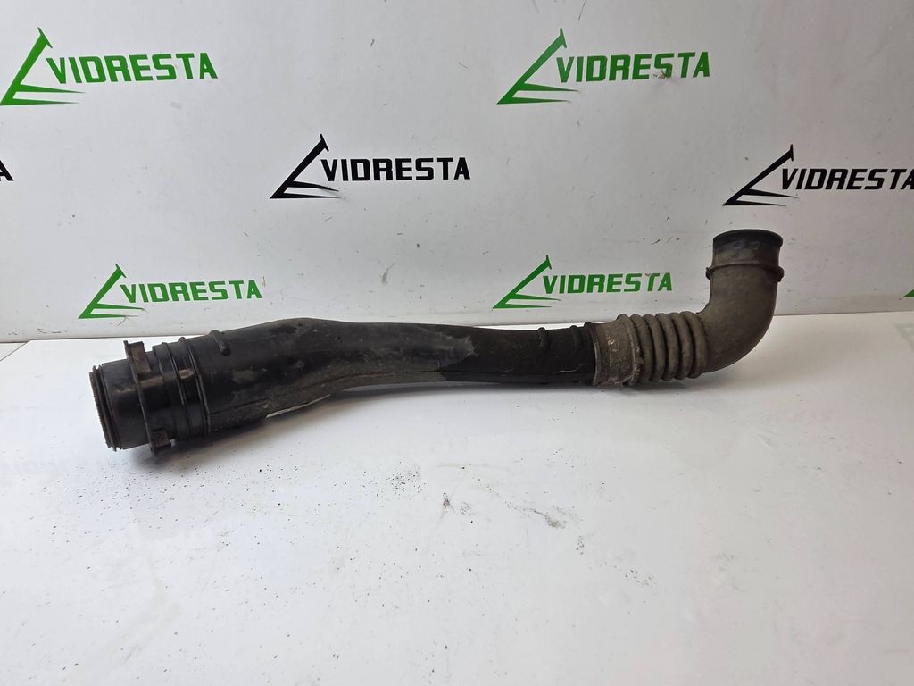 Nissan NV300 2021 Filler Neck Fuel Tank 172214036R Diesel IDR29281
