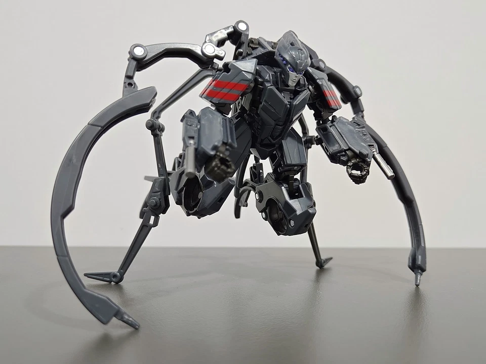 *In Stock* Transformers Studio Series Deluxe Class TF One Airachnid - Image 3 of 4