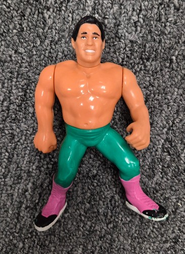 WWF Hasbro Action Figure El Matador Tito Series 6 ...