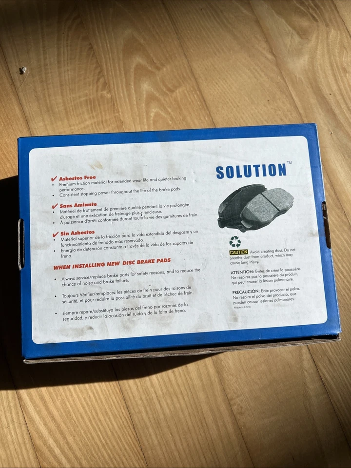 Juego de pastillas de freno delanteras premium de cerámica con herrajes para Audi A6 A7 A8 Quattro Foto 3 de 4