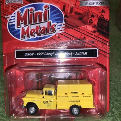 1955 Chevrolet Utility Truck Yellow 1/87 Scale Model by Classic Metal Works HO - Image 1 of 2