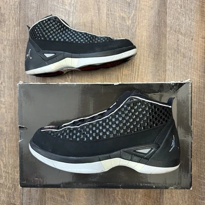 Nike Air Jordan 15 XV Retro SE Black Metallic Silver Size 11  display picture 3