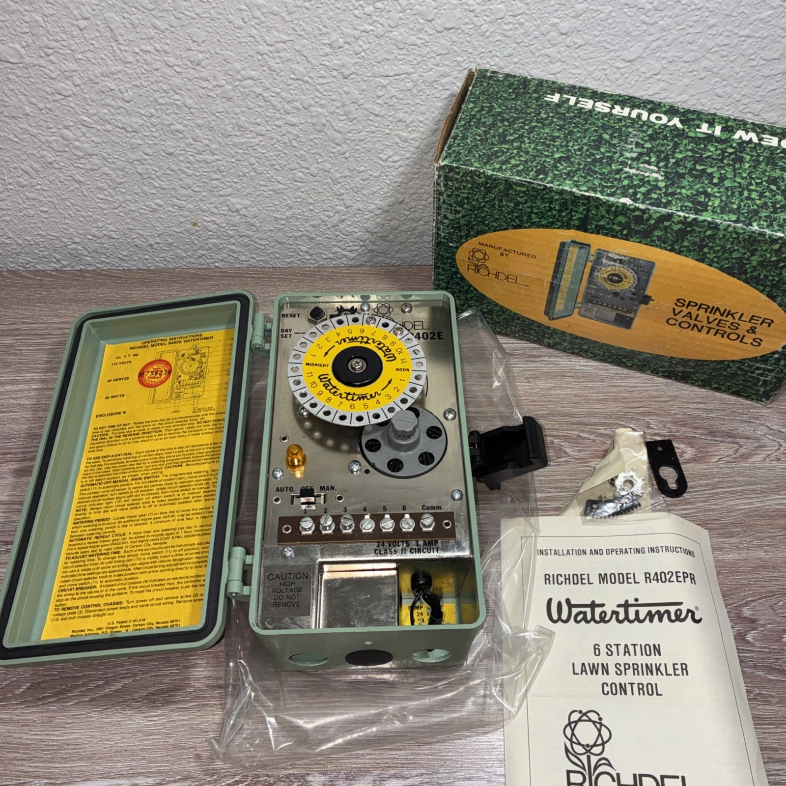 Richdel R402EPR Sprinkler Timer Controller Vintage 1981 Weatherproof 6-Station