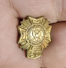 Veterans VFW 20 Year Membership Metal Pinback 