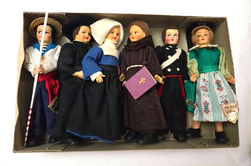 Vintage Italian Venice Gondolier,munk,nun,priest + Doll Souvenir 6 Inches set