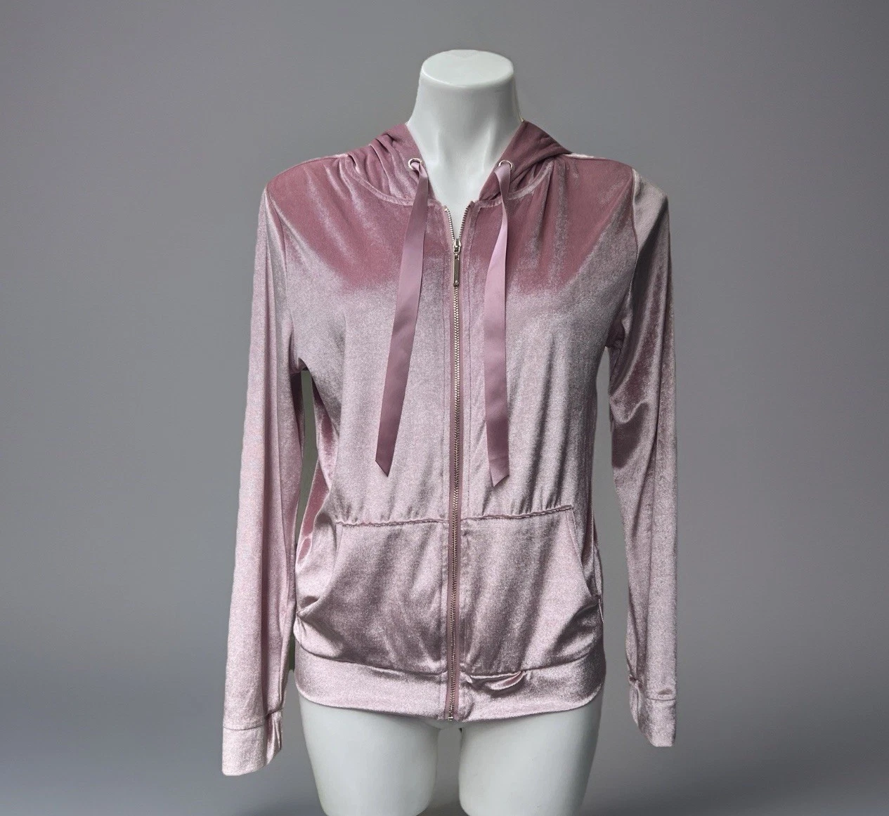Love Republic Pink Velvet Hoodie Pockets Satin Ribbon Tie Size Medium