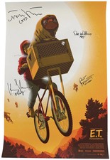 Henry Thomas, Dee Wallace, Robert MacNaughton, & Matthew DeMeritt 4X Cast signed