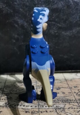 激レア　希少品　KI-no x 38exploreDesign Jurassic World LEGO® Raptor Dark Blue & Sand Blue Markings