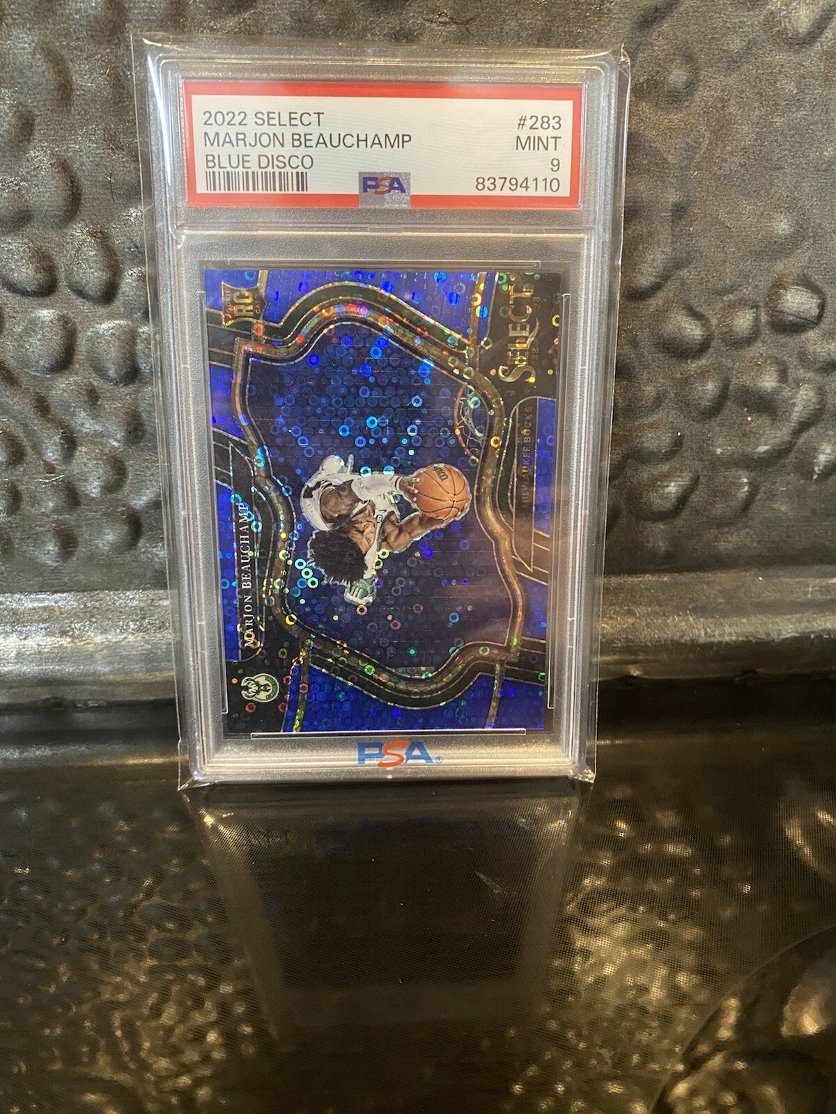 2022-23 Panini Select MarJon Beauchamp Rookie Courtside Blue Disco 15/25 PSA 9