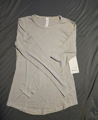 Lululemon Hold Tight Long-Sleeve Size 10 New