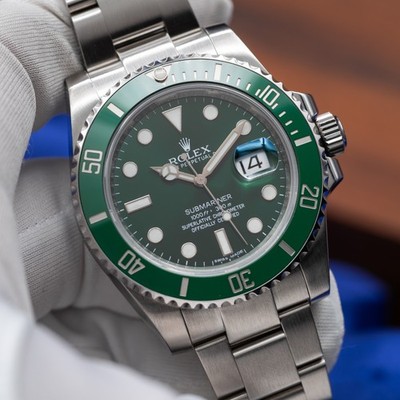 ROLEX Submariner Date Hulk Green Dial & Bezel Stainless Oyster Bracelet 116610LV