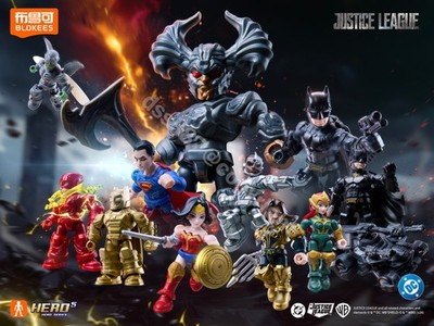 Blokees DC Hero Justice League Defender Version 02 Blind Box Model