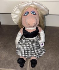 Disney The Muppets Miss Piggy Mini Plush Toy 9 inch dress and hat