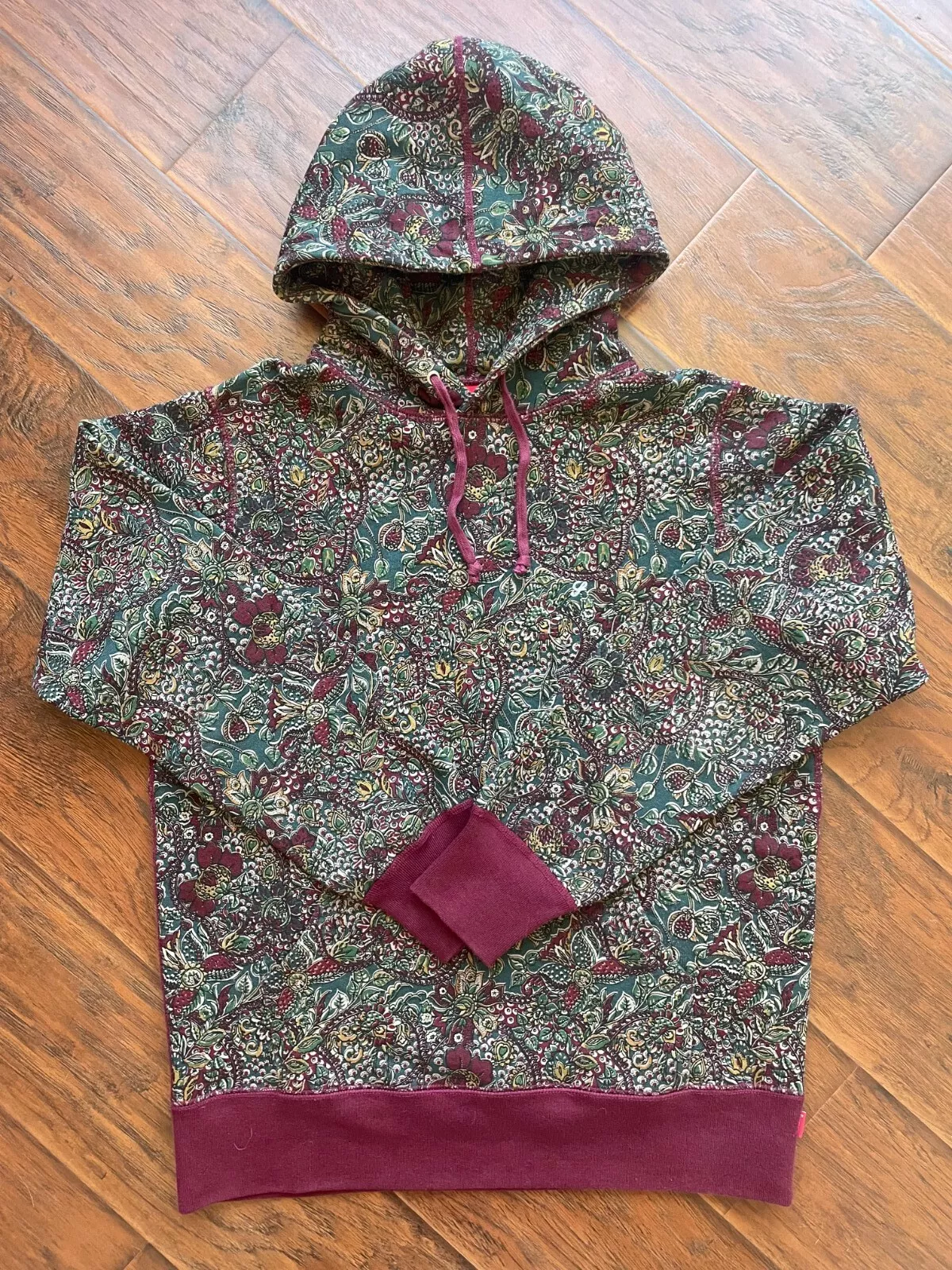 Sweat à capuche Supreme Paisley 2011 rouge Bourgogne logo PCL vintage