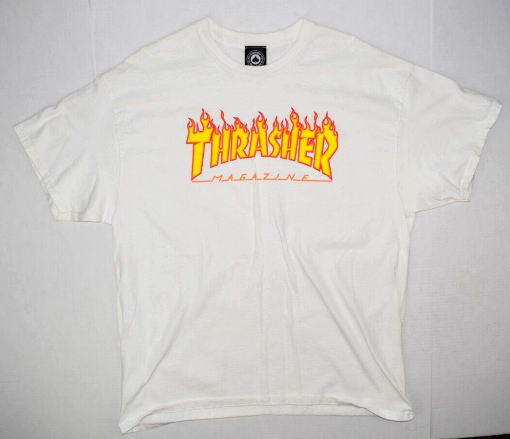 Vintage T-Shirt Thrasher Size XL 2000s White Classic Yellow Vintage T-Shirt Thrasher Size XL 2000s White Classic Yellow