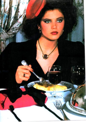 PHOTO 1987 RENEE SIMONSEN GUY BOURDIN HELMUT NEWTON ROSEMARY MACGROTHA VOGUE