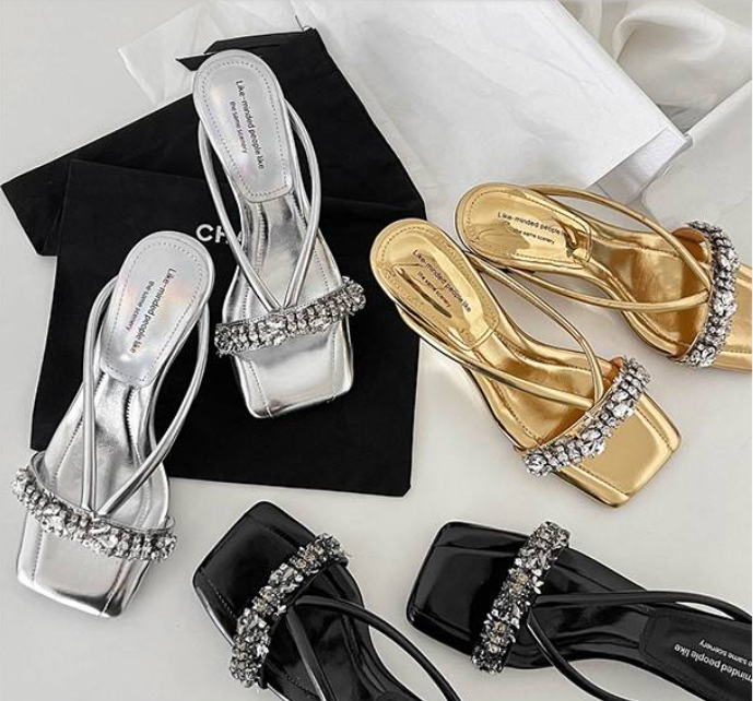 PANTOFOLA D’ORO Scarpe sandali ciabatte da spiaggia donna moda punta aperta diamante tacco medio mules KEAM