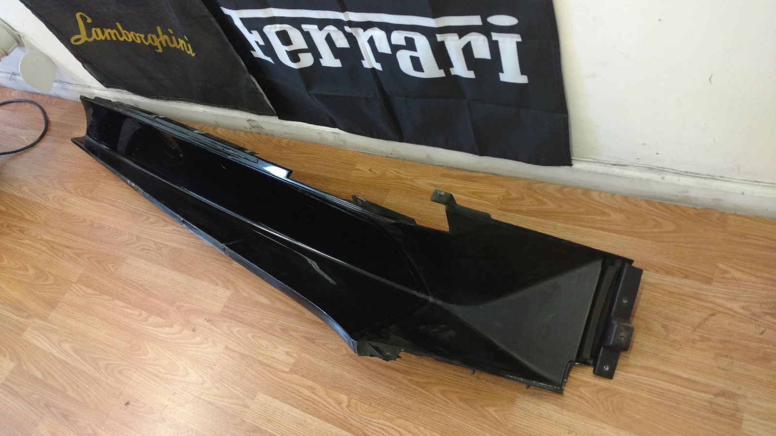 LAMBORGHINI MURCIELAGO LP640 LP670 DRIVER LEFT SIDE ROCKER PANEL OEM 410853989A
