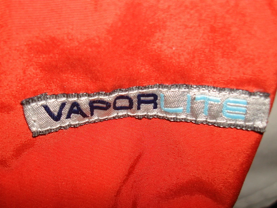 Bonfire Vapot Lite Silver Series Red 100% Nylon Snowboarding Jacket Men's Sz. XL - Image 3 of 4
