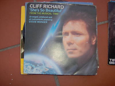 7' CLIFF RICHARD SHE'S SO BEAUTIFUL MUSICAL TIME WONDER