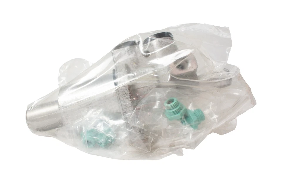 Wearever Brake Master Cylinder Fits 2000-06 Mercedes-Benz S500 S430 Part 11-3095 - Image 4 of 4